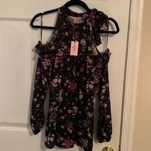 Juicy Couture cold shoulder top